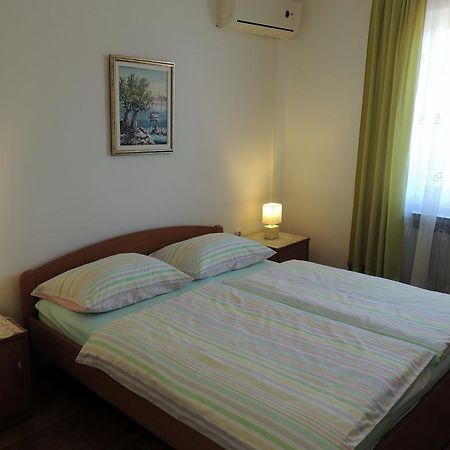 Rooms Stefania Rovinj Exteriör bild